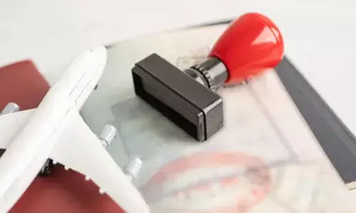 പശ്ചിമേഷ്യയില് വ്യോമാക്രമണങ്ങളും സുരക്ഷാ പ്രശ്നങ്ങളും രൂക്ഷം; ഇന്ത്യയില് കുടുങ്ങിക്കിടക്കുന്ന വിദേശ പൗരന്മാര്ക്ക് വിസ ഇളവ് നല്കും പശ്ചിമേഷ്യയില് വ്യോമാക്രമണങ്ങളും സുരക്ഷാ പ്രശ്നങ്ങളും രൂക്ഷം; ഇന്ത്യയില് കുടുങ്ങിക്കിടക്കുന്ന വിദേശ പൗരന്മാര്ക്ക് വിസ ഇളവ് നല്കും