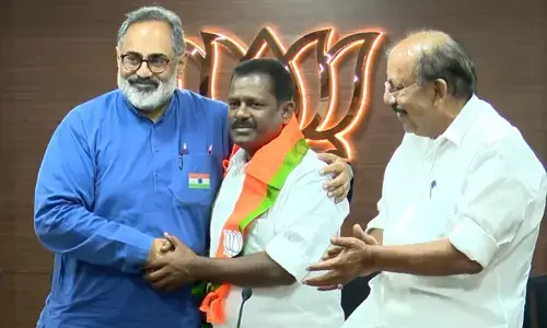 സിപിഐ നേതാവും മുന്‍ എം.എല്‍.എയുമായ കെ. അജിത്ത് ബിജെപിയില്‍ ചേര്‍ന്നു; റോബിന്‍ രാധാകൃഷ്ണനും ബിജെപി അംഗത്വം സ്വീകരിച്ചു