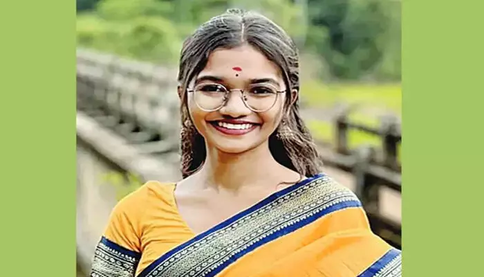 ചെന്നൈയില് കാറുകള് കൂട്ടിയിടിച്ച് അപകടം; മലയാളി നിയമ വിദ്യാര്ത്ഥിനിക്ക് ദാരുണ മരണം ചെന്നൈയില് കാറുകള് കൂട്ടിയിടിച്ച് അപകടം; മലയാളി നിയമ വിദ്യാര്ത്ഥിനിക്ക് ദാരുണ മരണം