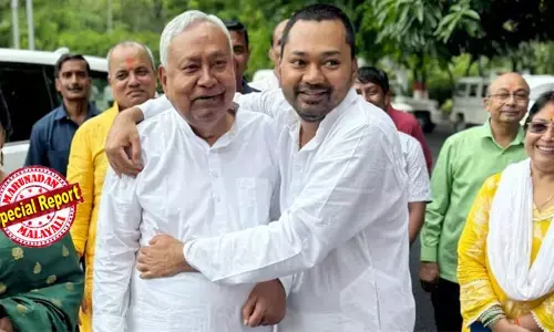 ചാണക്യതന്ത്രവുമായി നിതീഷ് കുമാര്‍; മുഖ്യമന്ത്രി പദവി ഒഴിഞ്ഞു രാജ്യസഭയിലേക്ക്? മകന്‍ നിഷാന്ത് കുമാറിനെ ഉപമുഖ്യമന്ത്രിയാകാന്‍ നാടകീയ നീക്കം; ബിഹാറില്‍ മുഖ്യമന്ത്രി പദവി ബിജെപിക്ക് നല്‍കി ജെഡിയുവിന്റെ അധികാര കൈമാറ്റ ഫോര്‍മുല; എന്‍ഡിഎയില്‍ അഞ്ചാമത്തെ രാജ്യസഭാ സീറ്റില്‍ ഇടഞ്ഞ് ചിരാഗ് പാസ്വാന്‍