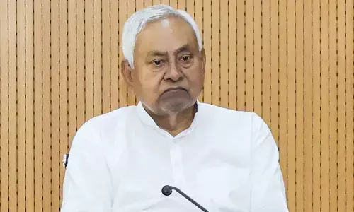 ഇത് രാഷ്ട്രീയ ഗൂഢാലോചന, മറ്റാരെയും മുഖ്യമന്ത്രിയായി അംഗീകരിക്കില്ല; നിതീഷ് കുമാറിനെ മുഖ്യമന്ത്രി സ്ഥാനത്ത് നിന്നും മാറ്റിയാല്‍ പ്രക്ഷോഭം ആരംഭിക്കും; ബിഹാറില്‍ പ്രതിഷേധവുമായി ഒരു വിഭാഗം