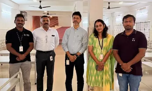 ശാന്തി മന്ദിരത്തിലെ അന്തേവാസികള്‍ക്ക് കിടക്കകള്‍, കസേരകള്‍, വാട്ടര്‍ ഡിസ്‌പെന്‍സറുകള്‍ സംഭാവന ചെയ്ത് യു എസ് ടി