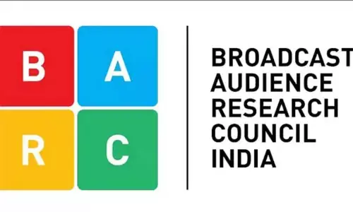 പശ്ചിമേഷ്യന്‍ യുദ്ധ റിപ്പോര്‍ട്ടിങ് കാഴ്ചക്കാര്‍ക്കിടയില്‍ പരിഭ്രാന്തി സൃഷ്ടിക്കുന്നു; വാര്‍ത്താ ചാനലുകളുടെ ടെലിവിഷന്‍ റേറ്റിങുകള്‍ നാല് ആഴ്ചത്തേക്ക് നിര്‍ത്തിവയ്ക്കാന്‍ കേന്ദ്ര നിര്‍ദേശം