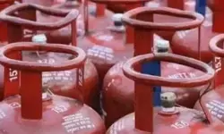 പാചകവാതക വിലവര്‍ധനവിനൊപ്പം നിയന്ത്രണവും; സിലിണ്ടര്‍ ബുക്ക് ചെയ്യാന്‍ 21 ദിവസത്തെ ഇടവേള