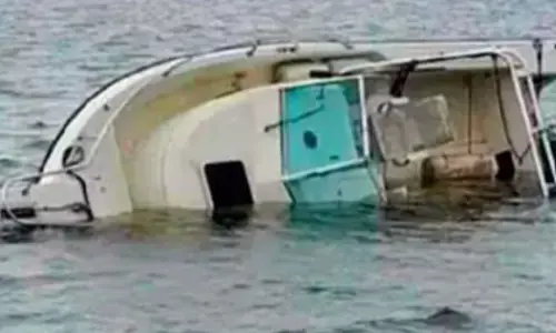 പുതുവൈപ്പിന്‍ തീരത്ത് ബോട്ട് മുങ്ങി മരണം; സെന്റ് സേവ്യര്‍ ബോട്ട് അപകടത്തില്‍പ്പെട്ടത് പുലര്‍ച്ചെ