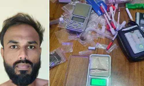 2000-ത്തിന് വാങ്ങി 5000-ത്തിന് കച്ചവടം; കായംകുളത്തെ ഉത്സവങ്ങൾ കൊഴുപ്പിക്കാൻ ലഹരിയുമായെത്തി; ലോഡ്ജ് മുറിയിലെ രഹസ്യ ഇടപാട് പൊളിച്ച് പോലീസ്; പിടിയിലായത് മലമേൽഭാഗത്തുകാരൻ റിയാസ്