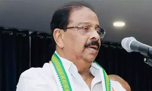 മുഖ്യമന്ത്രി നാട്ടുകാരനാണെന്ന് പറയാന്‍ ലജ്ജിക്കുന്നു; പത്തു വര്‍ഷത്തെ ഇടതുഭരണത്തിലൂടെ കേരളം നശിച്ചുനശിച്ച് നാശത്തിന്റെ ഗര്‍ത്തത്തിലേക്ക് വീഴുകയാണെന്ന് കെ സുധാകരന്‍; കേരളം ഭരിച്ചു മുടിച്ചു; സര്‍ക്കാരിന്റെ പടിയിറക്കം കാത്തുനില്‍ക്കുകയാണ് കേരളത്തിലെ ജനതയെന്ന് കെ സി വേണുഗോപാല്‍; ആഞ്ഞടിച്ചു നേതാക്കള്‍