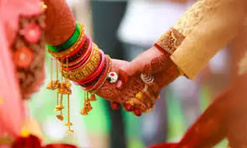 ഹൃദയാഘാതം മൂലം ഭര്‍ത്താവ് മരിച്ചു; 20-ാം നാള്‍  മറ്റൊരാളെ വിവാഹം കഴിച്ച് യുവതി: പോലിസ് അന്വേഷണത്തില്‍ തെളിഞ്ഞത് കൊലപാതം: യുവതിയും കാമുകനും അറസ്റ്റില്‍