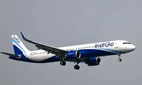 പശ്ചിമേഷ്യ സംഘര്‍ഷം; എത്യോപ്യ-എറിത്രിയ അതിര്‍ത്തിക്ക് സമീപം എത്തിയശേഷം മടങ്ങി; ഡല്‍ഹിയില്‍ നിന്ന് മാഞ്ചസ്റ്ററിലേക്ക് പുറപ്പെട്ട ഇന്‍ഡിഗോ വിമാനം തിരിച്ചിറക്കി