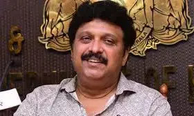 മന്ത്രിസഭയില്‍ ഉണ്ടായത് ഗണേഷ് അനുകൂല വികാരം; മന്ത്രിസഭാ യോഗത്തിന് മുമ്പ് മുഖ്യമന്ത്രിയെ കണ്ട് മന്ത്രി ഗണേഷ്