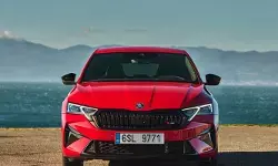 നിങ്ങൾക്ക് സ്കോഡ വാങ്ങാൻ താൽപ്പര്യമുണ്ടോ?: ഇപ്പൊ പോയാൽ വൻ ഡിസ്‌കൗണ്ടുകളിൽ കിട്ടും; കാറുകൾക്ക് വൻ വിലക്കുറവ്