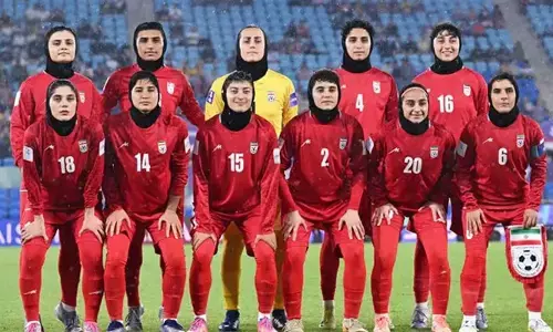 വനിതാ ഫുട്‌ബോള്‍ താരങ്ങള്‍ക്ക് സ്വന്തം മണ്ണിലേക്ക് സ്വാഗതമോതി ഇറാന്‍; അഞ്ച് താരങ്ങള്‍ക്ക് അഭയം നല്‍കി ഓസ്‌ട്രേലിയ