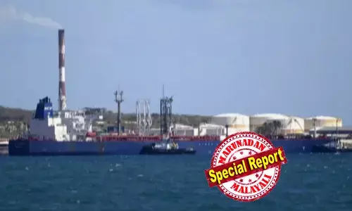 ഇന്ത്യയ്ക്ക് കുറഞ്ഞ വിലയ്ക്ക് ലഭിച്ചിരുന്ന റഷ്യന്‍ എണ്ണ; പ്രതിസന്ധി മറികടക്കാന്‍ മൂന്ന് കോടി ബാരല്‍ എണ്ണ വാങ്ങിയത് ലണ്ടനിലെ ബ്രെന്റ് നിരക്കിനേക്കാള്‍ അധിക തുക നല്‍കി;  ക്രൂഡോയിലുമായി മൂന്ന് കപ്പലുകള്‍ ഇന്ത്യന്‍ തീരത്ത്;  സ്പോട്ട് മാര്‍ക്കറ്റില്‍ വില്‍ക്കപ്പെടാതെ കിടന്ന മുഴുവന്‍ റഷ്യന്‍ എണ്ണയും വാങ്ങിക്കൂട്ടി ഇന്ത്യന്‍ ഓയില്‍ കോര്‍പ്പറേഷനും റിലയന്‍സ് ഇന്‍ഡസ്ട്രീസും