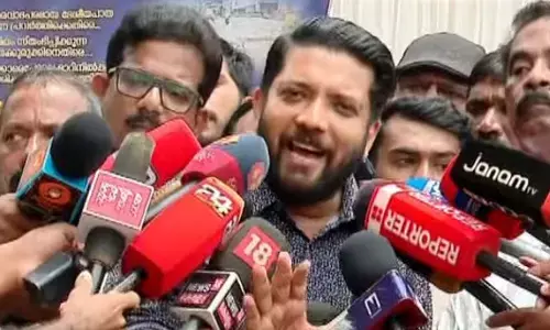 പ്രചരിക്കുന്നത് ഊഹാപോഹങ്ങള്‍; തത്കാലം നിയമസഭയിലേക്കില്ല; മത്സരിക്കണമെന്ന് പാര്‍ട്ടി പറഞ്ഞിട്ടില്ലെന്ന് ഷാഫി പറമ്പില്‍