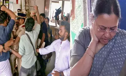 ആരോഗ്യ മന്ത്രിക്കെതിരെയുള്ള വധശ്രമക്കേസ്: കെ.എസ്.യു പ്രവര്‍ത്തകര്‍ക്ക് ജാമ്യം; മന്ത്രിയെ ശാരീരികമായി അക്രമിച്ചുവെന്നതിന്റെ വീഡിയോ ദൃശ്യങ്ങള്‍ ഹാജറാക്കാന്‍ കഴിയാതെ പ്രോസിക്യൂഷന്‍