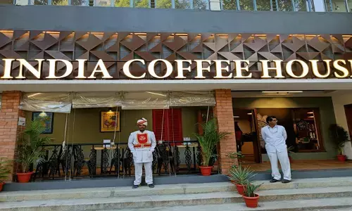 പ്രതിസന്ധി തീരും വരെ ഊണ് ഒഴിവാക്കും; പകല്‍ 12 മുതല്‍ മൂന്നുവരെ ചായയും കോഫിയും നല്‍കില്ല: പാചകവാതക പ്രതിസന്ധിയില്‍ ഇന്ത്യന്‍ കോഫി ഹൗസുകളില്‍ നിയന്ത്രണം