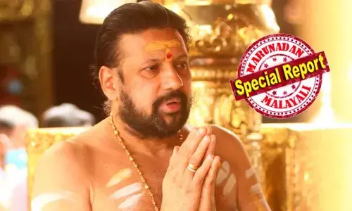 ശബരിമല സ്വര്‍ണക്കൊള്ളയില്‍ പ്രതിയായ തന്ത്രി കണ്ഠരര് രാജീവരുടെ ജാമ്യം റദ്ദാക്കണം; തെളിവില്ലെന്ന പരാമര്‍ശം റദ്ദ് ചെയ്യണം;   തന്ത്രി ഭക്തനായിരിക്കണമെന്നാണ് ദേവസ്വം മാനുവലിലെ നിര്‍ദ്ദേശം; ഇതിന് കടകവിരുദ്ധമായ തെളിവുകള്‍ തന്ത്രിയുടെ മൊബൈലില്‍ നിന്ന് കണ്ടെത്തിയെന്ന് ഹൈക്കോടതിയില്‍ എസ്‌ഐടി