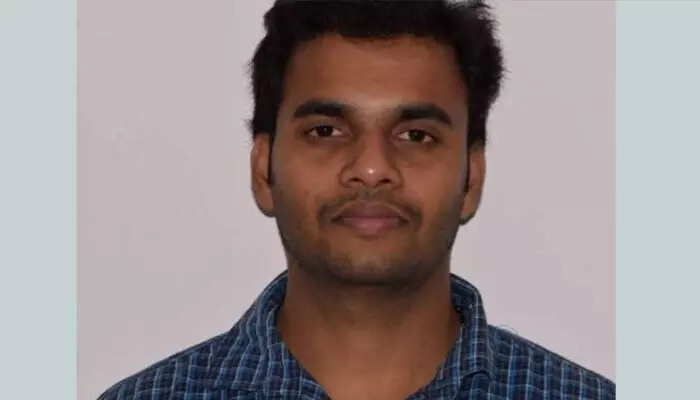 കാണാതായ ഹൗസ്ബോട്ട് ജീവനക്കാരനെ കായലില് മരിച്ച നിലയില് കണ്ടെത്തി; രാത്രിയില് ഹൗസ്ബോട്ടില് നിന്നും വെള്ളത്തില് വീണതെന്ന് റിപ്പോര്ട്ട കാണാതായ ഹൗസ്ബോട്ട് ജീവനക്കാരനെ കായലില് മരിച്ച നിലയില് കണ്ടെത്തി; രാത്രിയില് ഹൗസ്ബോട്ടില് നിന്നും വെള്ളത്തില് വീണതെന്ന് റിപ്പോര്ട്ട