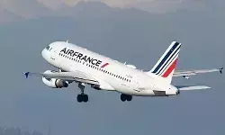 ഈസ്റ്റര് യാത്രകളും റദ്ദാക്കേണ്ടി വരും..! യുദ്ധത്തിന് പിന്നാലെ വിമാനടിക്കറ്റ് നിരക്ക് കുത്തനെ വര്ധിപ്പിച്ച് വിമാനക്കമ്പനികള് ഈസ്റ്റര് യാത്രകളും റദ്ദാക്കേണ്ടി വരും..! യുദ്ധത്തിന് പിന്നാലെ വിമാനടിക്കറ്റ് നിരക്ക് കുത്തനെ വര്ധിപ്പിച്ച് വിമാനക്കമ്പനികള്