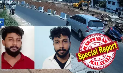 കാറില്‍ യാത്ര ചെയ്യുകയായിരുന്ന അതുലിനെ ഇന്നോവയിലെത്തിയ സംഘം വാഹനം തടഞ്ഞുനിര്‍ത്തി പുറത്തിറക്കി അതിക്രൂരമായി വെട്ടി; കൊല്ലത്ത് ഗുണ്ടാപ്പക: സന്തോഷ് വധക്കേസ് പ്രതി അലുവ അതുലിനെ നടുറോഡില്‍ വെട്ടിക്കൊലപ്പെടുത്തി; കരുനാഗപ്പള്ളി-ഓച്ചിറ ക്രിമിനലുകള്‍ ഭീതി പടര്‍ത്തുന്നു; കേരളാ പോലീസിന് ഇത് നാണക്കേട്