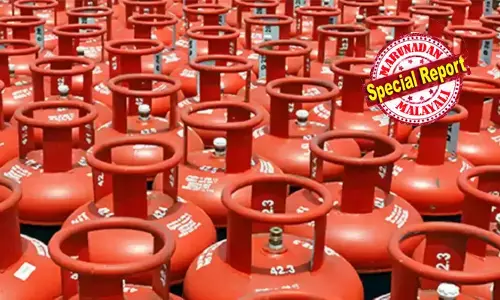 പശ്ചിമേഷ്യന്‍ സംഘര്‍ഷം: രാജ്യത്ത് എല്‍പിജി ക്ഷാമമില്ലെന്ന് കേന്ദ്രം; ഉല്‍പ്പാദനത്തില്‍ 31% വര്‍ധന, 40,000 ടണ്‍ എല്‍പിജിയുമായി ശിവാലിക് ഉടനെത്തും