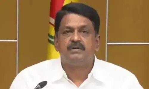 അഭ്യൂഹങ്ങള്‍ വിശ്വസിക്കരുത്; പാചകവാതക പ്രതിസന്ധിയില്‍ ജനങ്ങള്‍ പരിഭ്രാന്തരാകേണ്ടതില്ലെന്ന് ആന്ധ്രാപ്രദേശ് ധനമന്ത്രി