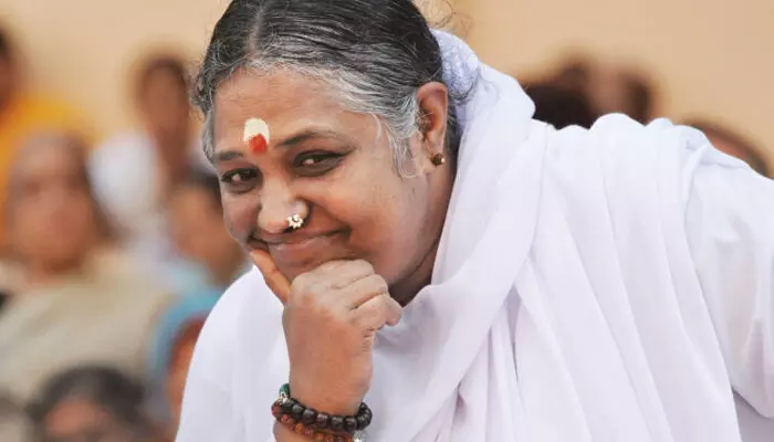 ശ്രീരാമജന്മഭൂമിയിലേക്ക് ഒരു യാത്ര..; ക്ഷേത്ര ട്രസ്റ്റിന്റെ പ്രത്യേക ക്ഷണം; കായംകുളത്ത് നിന്ന് മാതാ അമൃതാനന്ദമയിയും ഭക്ത സംഘവും ഇന്ന് അയോധ്യയിലേക്ക് ശ്രീരാമജന്മഭൂമിയിലേക്ക് ഒരു യാത്ര..; ക്ഷേത്ര ട്രസ്റ്റിന്റെ പ്രത്യേക ക്ഷണം; കായംകുളത്ത് നിന്ന് മാതാ അമൃതാനന്ദമയിയും ഭക്ത സംഘവും ഇന്ന് അയോധ്യയിലേക്ക്