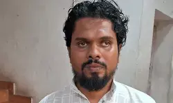 പ്രായപൂര്ത്തിയാകാത്ത ആണ്കുട്ടിക്ക് പീഡനം; കൊട്ടാരക്കരയില് മദ്രസ അധ്യാപകന് അറസ്റ്റില്; മറ്റ് ആണ്കുട്ടികളെയും പീഡിപ്പിച്ചതായി വിവരം; കൂടുതല് അന്വേഷണത്തിന് പോലീസ് പ്രായപൂര്ത്തിയാകാത്ത ആണ്കുട്ടിക്ക് പീഡനം; കൊട്ടാരക്കരയില് മദ്രസ അധ്യാപകന് അറസ്റ്റില്; മറ്റ് ആണ്കുട്ടികളെയും പീഡിപ്പിച്ചതായി വിവരം; കൂടുതല് അന്വേഷണത്തിന് പോലീസ്