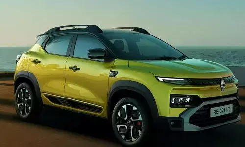 ഫ്രഞ്ച് കുതിരയെ സ്വന്തമാക്കാൻ പറ്റിയ സമയം; അമ്പരപ്പിക്കുമെന്ന ഓഫറുമായി റെനോ; മൂന്ന് വണ്ടികൾക്ക് വൻ വിലക്കുറവ്