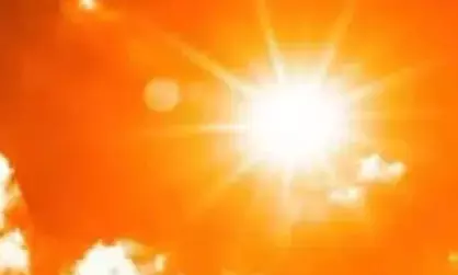 കേരളത്തില്‍ കടുത്ത വെയില്‍; നാലിടത്ത് ഓറഞ്ച് അലര്‍ട്ട്; യുവി ഇന്‍ഡക്‌സ് ഉയരുന്നു, അതീവ ജാഗ്രത വേണമെന്ന് നിര്‍ദ്ദേശം