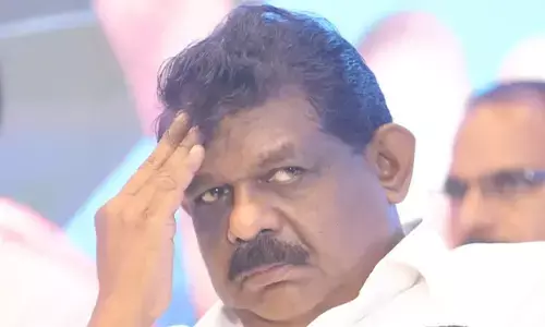 വിധി പ്രതികൂലമായാല്‍ ആന്റണി രാജു ഔട്ട്! പകരക്കാരനെ തേടി സിപിഎം; ജനാധിപത്യ കേരള കോണ്‍ഗ്രസ് നേതാവിന്റെ രാഷ്ട്രീയ കരിയറിന് ഹൈക്കോടതി നാളെ അന്ത്യം കുറിക്കുമോ? തൊണ്ടിമുതല്‍ കേസില്‍ ആശ്വാസം കിട്ടിയില്ലെങ്കില്‍ തിരുവനന്തപുരത്ത് പുതിയ മുഖം; ഇടത് പാളയത്തില്‍ ചര്‍ച്ചകള്‍ സജീവം