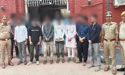 ഗംഗാനദിയില്‍ ബോട്ടില്‍ ഇഫ്താര്‍ വിരുന്ന് നടത്തി;  ഭക്ഷണാവശിഷ്ടങ്ങള്‍ നദിയില്‍ വലിച്ചെറിഞ്ഞു:  14 പേര്‍ അറസ്റ്റില്‍