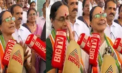 നല്ല ഭൂരിപക്ഷത്തോടെ വിജയിപ്പിക്കണമെന്നാണ് എല്ലാവരോടും അഭ്യര്‍ഥിക്കാനുള്ളത്...അരിവാള്‍..സോറി....കൈപ്പത്തി അടയാളത്തിലാണ് വോട്ടുചെയ്യേണ്ടത്: പഴയ ശീലം മാറിയില്ല; കൊട്ടാരക്കരയില്‍ ഐഷാ പോറ്റിയുടെ നാക്കുപിഴ ആഘോഷമാക്കി സഖാക്കള്‍