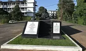 മൂന്നാനിയില്‍ ശുചിമുറി മാലിന്യ നിക്ഷേപം പതിവായി; നടപടി ഇല്ലാത്തതില്‍ പ്രതിഷേധിച്ച് ജനവേദി ടിക്കായത്ത് മോഡല്‍ സമരത്തിന്