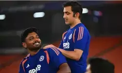 മലയാളി ഉണ്ടെങ്കില് ലോകകപ്പ് നേടാമെന്ന് വിശ്വാസം! ഏകദിന ലോകകപ്പിന്റെ ബിസിസിഐയുടെ 20 അംഗ ചുരുക്ക പട്ടികയില് സഞ്ജു സാംസണും? മുഹമ്മദ് ഷമിയെ പരിഗണിക്കില്ല മലയാളി ഉണ്ടെങ്കില് ലോകകപ്പ് നേടാമെന്ന് വിശ്വാസം! ഏകദിന ലോകകപ്പിന്റെ ബിസിസിഐയുടെ 20 അംഗ ചുരുക്ക പട്ടികയില് സഞ്ജു സാംസണും? മുഹമ്മദ് ഷമിയെ പരിഗണിക്കില്ല