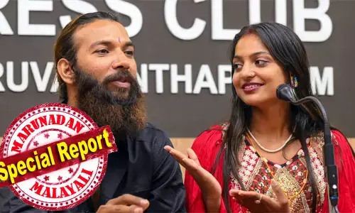 എംവി ഗോവിന്ദനും എഎ റഹിമും പോക്‌സോ കേസില്‍ പ്രതിയാകുമോ? കുംഭമേള വൈറല്‍ പെണ്‍കുട്ടി മോണാലിസയ്ക്ക് പ്രായപൂര്‍ത്തിയായില്ല; ജനന സര്‍ട്ടിഫിക്കറ്റ് പുറത്ത്; വിവാഹം വിവാദത്തിലേക്ക്; പതിനാറാം വയസുകാരിയെ കല്യാണം കഴിപ്പിച്ച സിപിഎം വെട്ടില്‍; മധ്യപ്രദേശില്‍ കേസ് വന്നേക്കും