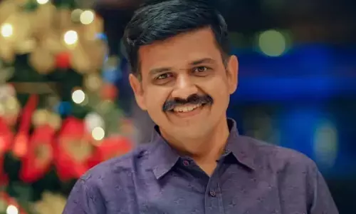 അച്ഛന്‍ മൂന്ന് യുദ്ധങ്ങളില്‍ പങ്കെടുത്ത പോരാളി; ആ മെഡലുകള്‍ ഇന്നും വീട്ടിലുണ്ട്!  പാര്‍ട്ടി ചീട്ടില്‍ പിന്‍വാതില്‍ നിയമനം മാത്രം ശീലമുള്ള നിങ്ങള്‍ക്കൊക്കെ മെറിറ്റില്‍ ജോലി കിട്ടിയവനെ കാണുമ്പോള്‍ അത്ഭുതമായിരിക്കാം; ഇനിയും കള്ളക്കഥകളുമായി രംഗത്തിറങ്ങും എന്നറിയാം;   പരിഹാസ പ്രചാരണങ്ങള്‍ക്ക് മറുപടിയുമായി സന്ദീപ് ജി. വാര്യര്‍