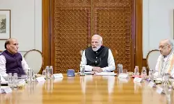 പശ്ചിമേഷ്യന് യുദ്ധം തുടരുന്നതില് കടുത്ത ഊര്ജ്ജ പ്രതിസന്ധി; ഊര്ജ്ജ സുരക്ഷ ഉറപ്പാക്കാന് പ്രധാനമന്ത്രിയുടെ നേതൃത്വത്തില് അടിയന്തര ഉന്നതതല യോഗം; വിഭവങ്ങളുടെ തടസ്സമില്ലാത്ത വിതരണം ഉറപ്പാക്കുമെന്ന് സര്ക്കാര് പശ്ചിമേഷ്യന് യുദ്ധം തുടരുന്നതില് കടുത്ത ഊര്ജ്ജ പ്രതിസന്ധി; ഊര്ജ്ജ സുരക്ഷ ഉറപ്പാക്കാന് പ്രധാനമന്ത്രിയുടെ നേതൃത്വത്തില് അടിയന്തര ഉന്നതതല യോഗം; വിഭവങ്ങളുടെ തടസ്സമില്ലാത്ത വിതരണം ഉറപ്പാക്കുമെന്ന് സര്ക്കാര്