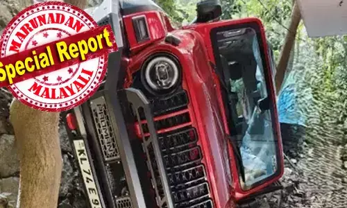 ക്രാഷ് ബാരിയറുകള്‍ ഉണ്ടായിരുന്നുവെങ്കില്‍ ആ ഥാര്‍ 25 അടി താഴ്ചയിലേക്ക് മറിയില്ലായിരുന്നു; മലയോര ഹൈവേയില്‍ സുരക്ഷാവേലികളില്ല; നിയന്ത്രണം വിട്ട ഥാര്‍ മരത്തിലിടിച്ച് മറിയുമ്പോള്‍ ചര്‍ച്ചയാകുന്നത് നുള്ളിയോടുകാരുടെ ദീര്‍ഘകാല ആവശ്യം; കുടപ്പനമൂടിന് സമീപം അപകടമുണ്ടാക്കിയത് അമതി വേഗതയ്‌ക്കൊപ്പം സര്‍ക്കാര്‍ അനാസ്ഥയും; മലയോര ഹൈവേകളില്‍ ഒളിച്ചിരിക്കുന്നത് സുരക്ഷാവേലികള്‍ ഇല്ലാ ചതിക്കുഴികള്‍