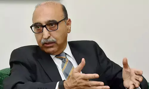 അമേരിക്ക പാക്കിസ്ഥാനെ ആക്രമിച്ചാല്‍ ഡല്‍ഹിയെയും മുംബൈയെയും പാക്കിസ്ഥാന്‍ ആക്രമിക്കും;  പിന്നീട് എന്ത് സംഭവിക്കുമെന്ന് അപ്പോള്‍ കാണാം;   ഇന്ത്യക്കെതിരെ പ്രകോപനപരവും നിരുത്തരവാദപരവുമായ പരാമര്‍ശവുമായി പാക്ക് മുന്‍ ഹൈകമ്മീഷണര്‍