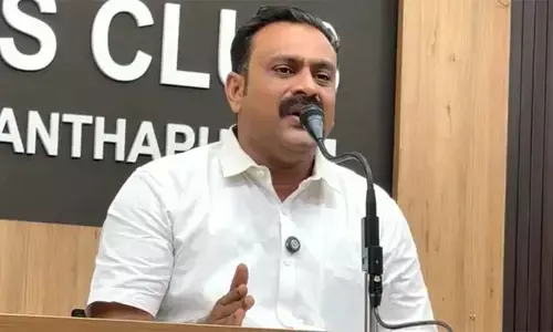 കെ സി വേണുഗോപാല്‍ ബിജെപിയുടെ റിക്രൂട്ടിങ് ഏജന്റായി മാറി;  പാലക്കാട് ബിജെപിക്ക് ജയിക്കാന്‍ ഡീലുണ്ട്; നേമത്ത് രാജീവ് ചന്ദ്രശേഖറിനെ വിജയിപ്പിക്കുകയാണ് പുതിയ ഡീല്‍: ആരോപണവുമായി എന്‍ എസ് നുസൂര്‍