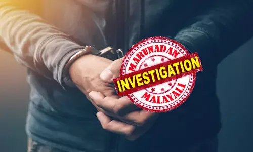 അധ്യാപകരുടെയും സ്‌കൂള്‍ വിദ്യാര്‍ത്ഥിനികളുടെയം ചിത്രങ്ങള്‍ മോര്‍ഫ് ചെയ്ത് നഗ്ന ചിത്രങ്ങളാക്കി; പഠനാവശ്യങ്ങള്‍ക്കായി അധ്യാപകന്‍ നല്‍കിയ ഫോണിലെ തങ്ങളുടെ നഗ്ന ചിത്രങ്ങള്‍ കണ്ട് ഞെട്ടി കുട്ടികള്‍: കുന്നംകുളത്ത് ഹയര്‍ സെക്കന്‍ഡറി വിഭാഗം പ്രിന്‍സിപ്പല്‍ അറസ്റ്റില്‍