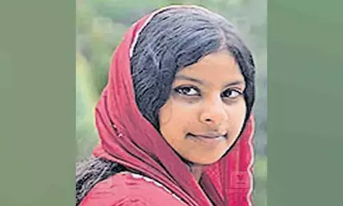 പ്രഭാത ഭക്ഷണം കഴിച്ച ശേഷം പഠിക്കാനായി മുറിയിലേക്ക് പോയി; ഒന്‍പതാം ക്ലാസ് വിദ്യാര്‍ത്ഥിനി കുഴഞ്ഞ് വീണ് മരിച്ച നിലയില്‍