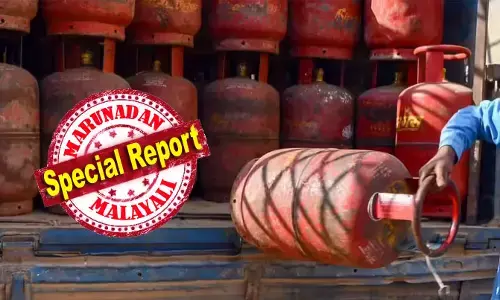 നിലവിലുള്ള 14.2 കിലോ സിലിണ്ടറുകളില്‍ പത്ത് കിലോ ഗ്യാസ് മാത്രം നിറച്ച് വിതരണം ചെയ്യും; എല്‍.പി.ജി. സിലിണ്ടറില്‍ ഇനി പത്ത് കിലോ മാത്രം; വിതരണത്തില്‍ കടുത്ത നിയന്ത്രണം; ദുരുപയോഗം തടയാന്‍ പരിശോധന; ഹോട്ടലുകള്‍ പ്രതിസന്ധിയില്‍