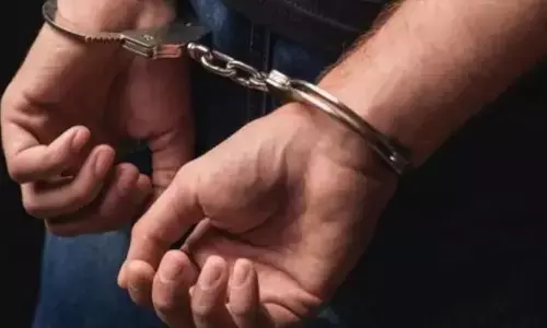 ധുരന്ധര്‍ സിനിമയുടെ പ്രദര്‍ശനത്തിനിടെ യുവതിക്ക് നേരെ ലൈംഗികാതിക്രമം; പ്രതിയെ മര്‍ദ്ദിച്ച് യുവതിയുടെ കുടുംബം