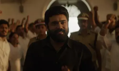 റീലുകളിൽ ആവേശം നിറയ്ക്കാൻ നിവിൻ പോളിയുടെ തലവാ; ഉണ്ണികൃഷ്ണൻ ബി. ചിത്രം പ്രതിഛായയിലെ ആദ്യഗാനം പുറത്തിറങ്ങി; ചിത്രം മാർച്ച് 26-ന് വെള്ളിത്തിരയിലേക്ക്