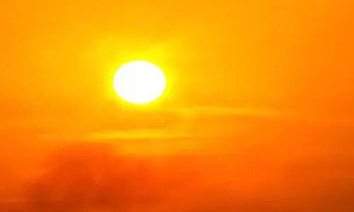 സംസ്ഥാനത്ത് കനത്ത ചൂട് തുടരും; 12 ജില്ലകളില്‍ യെല്ലോ അലര്‍ട്ട്