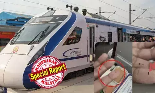 വന്ദേഭാരതില്‍ അവസ്ഥ ഇതാണെങ്കില്‍ മറ്റിടങ്ങളിലെ അവസ്ഥയോ! ആരെ വിശ്വസിച്ച് ഭക്ഷണം കഴിക്കും; വന്ദേഭാരതില്‍ വിളമ്പിയ ഭക്ഷണത്തിലെ തൈരില്‍ കണ്ടെത്തിയത് പ്രാണികള്‍; ഐആര്‍സിടിസിക്ക് മേല്‍ 10 ലക്ഷം പിഴ ചുമത്തി റെയില്‍വേ