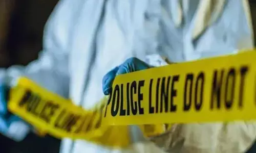 ഒപ്പം താമസിച്ചിരുന്ന ജാർഖണ്ഡ് സ്വദേശിയെ കാണാനില്ല; ഇടുക്കിയിൽ ഹോട്ടൽ തൊഴിലാളിയെ ലോഡ്ജ് മുറിയിൽ മരിച്ചനിലയിൽ കണ്ടെത്തി; വൻ ദുരൂഹത; പോലീസ് അന്വേഷണം തുടങ്ങി