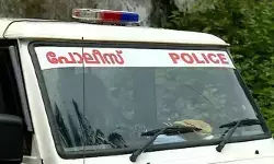 പ്രായപൂര്ത്തിയാകാത്ത വിദ്യാര്ഥിക്കെതിരെ ലൈംഗികാതിക്രമം; 63കാരന് പിടിയില് പ്രായപൂര്ത്തിയാകാത്ത വിദ്യാര്ഥിക്കെതിരെ ലൈംഗികാതിക്രമം; 63കാരന് പിടിയില്